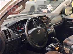 تۆیۆتا لاند کروزەر